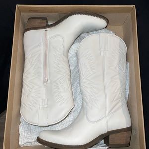 Steve Madden Hayward White Leather Boots